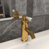Grifo para lavabo de baño dorado 130x180 mm 1