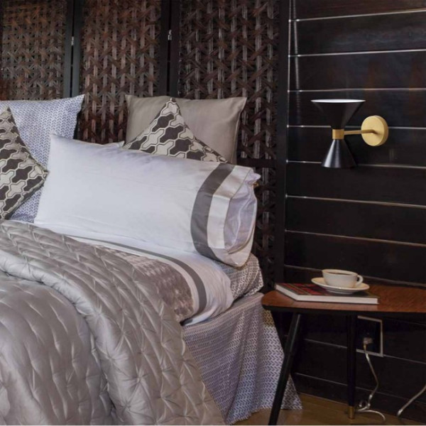 Aplique Times à parede M 4