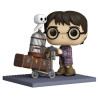 Funko pop deluxe harry potter harry empurrando o carro com hedwig 57360 1