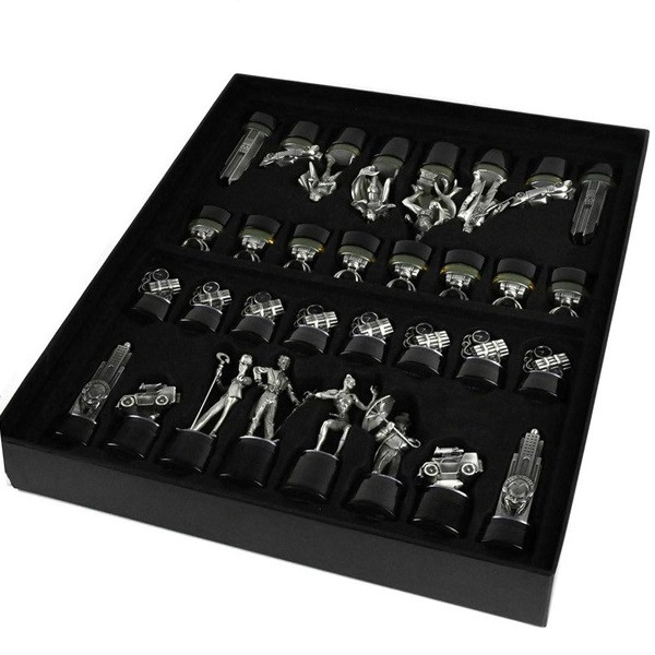 Juego de mesa AJEDREZ THE NOBLE COLLECTION BATMAN M 4