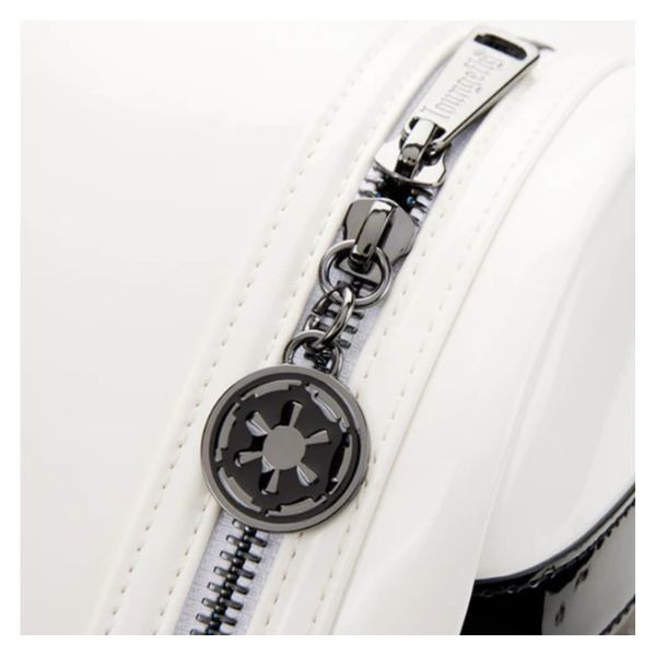 Mochila loungefly starwars stormtrooper lenticular M 4