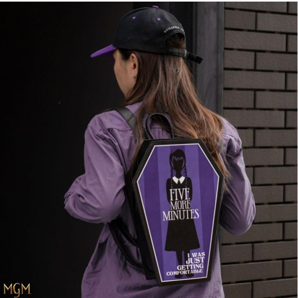 Mochila ataud cinereplicas Wednesday Addams Miércoles M 4