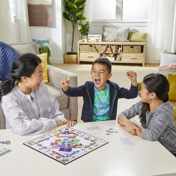 Juego de mesa hasbro monopoly junior español M 5