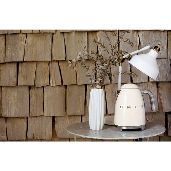 Hervidor SMEG KLF03CREU crema M 4