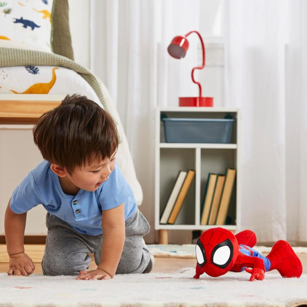 Figura hasbro Spidey and his amazing friends marvel spidey baila y gatea M 6