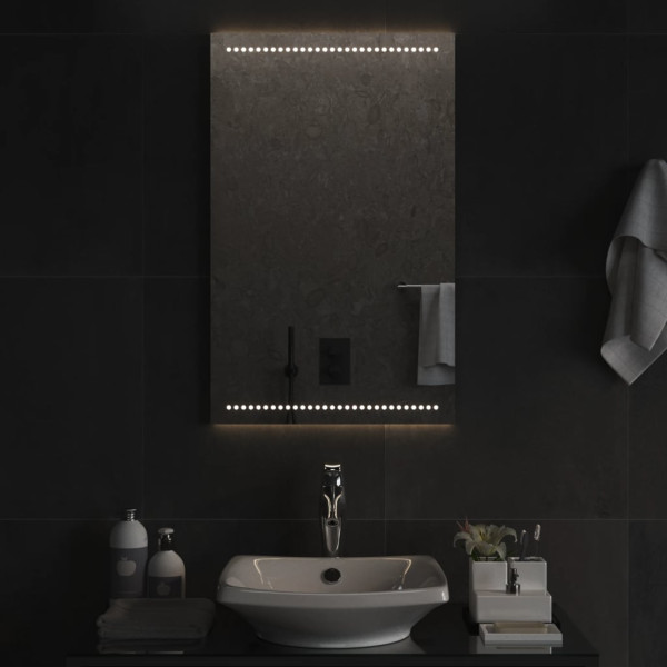 Espejo de baño con LED 50x80 cm M 3